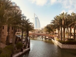 Que-peut-on-attendre-du-marché-immobilier-de-Dubai-en-2025-?