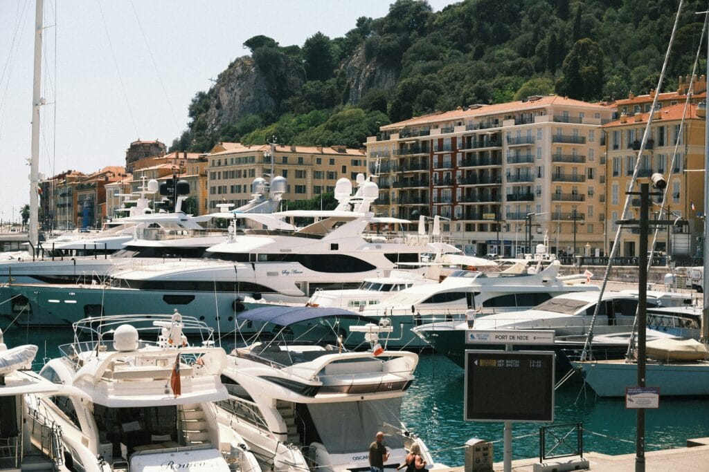 Monaco sur liste noire de l'UE pourquoi investir à Dubai